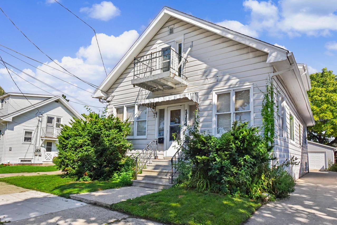 1114 William St, Racine, WI 53402