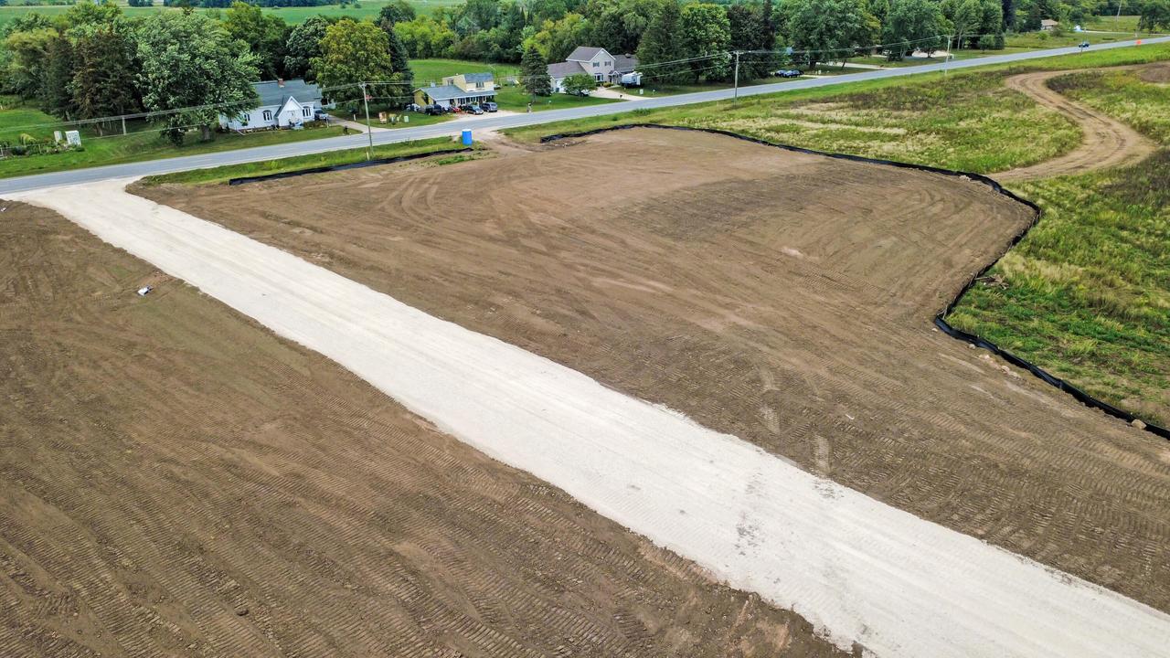 Lt6 Preserve Ct, Plymouth, WI 53073