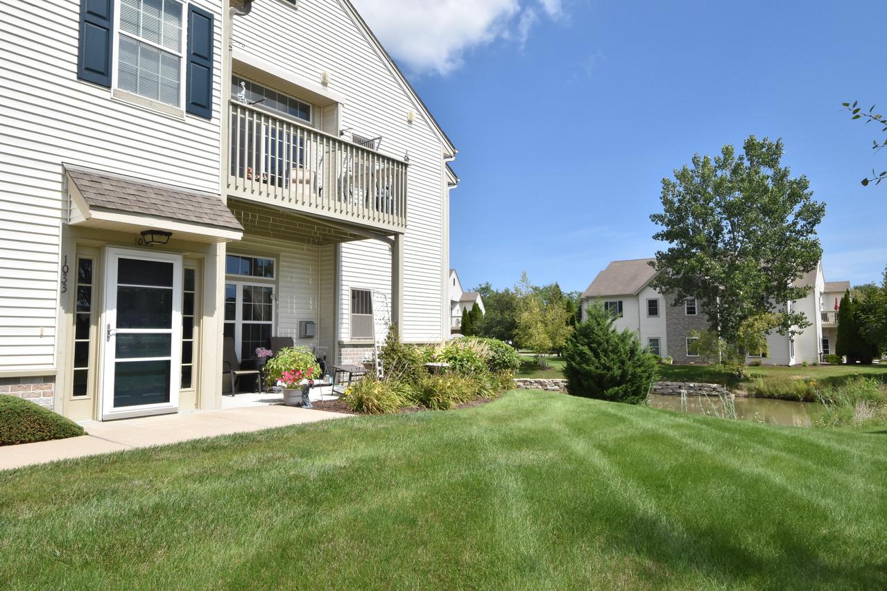 1033 Hastings Ct #202, Mount Pleasant, WI 53406