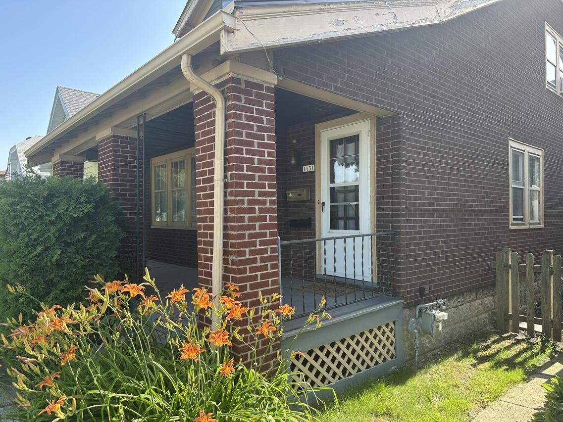 1131 S 84th St #1133, West Allis, WI 53214