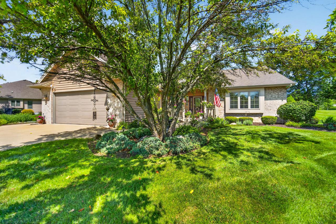 4372 113th St, Pleasant Prairie, WI 53158