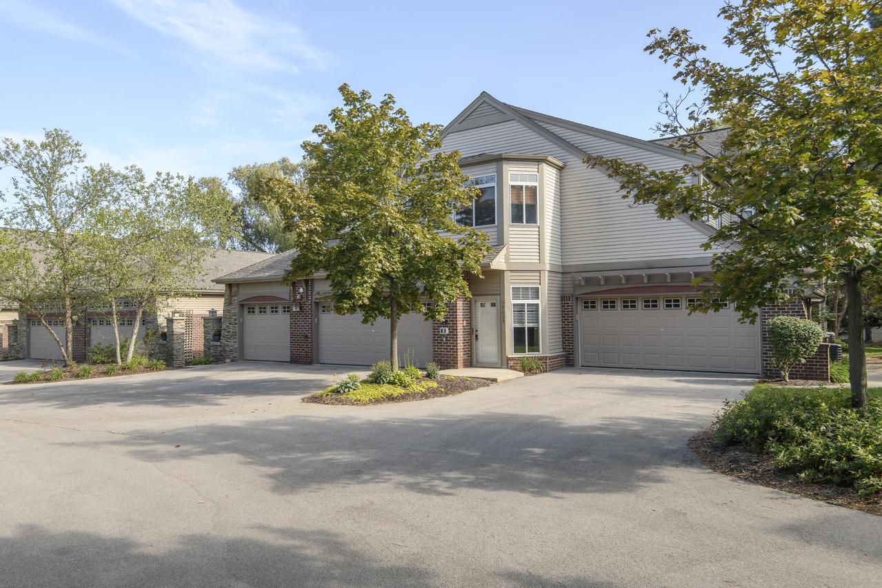 18235 W Wisconsin Ave, Brookfield, WI 53045
