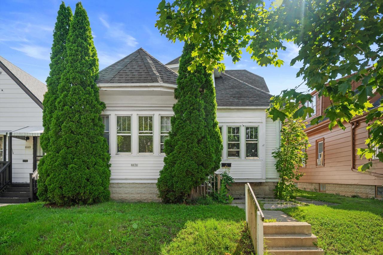 4656 N 40th St., Milwaukee, WI 53209
