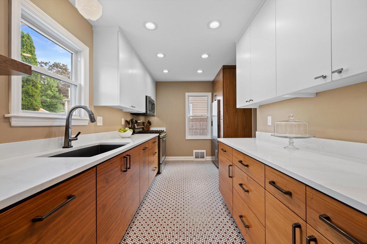 3436 S Adams Ave, Milwaukee, WI 53207