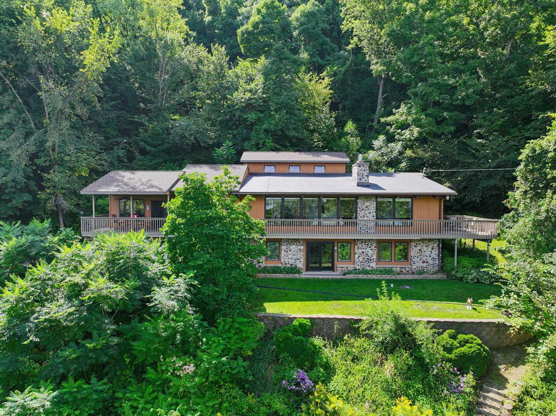 14830 Mn-26 Hwy, Brownsville, WI 55919