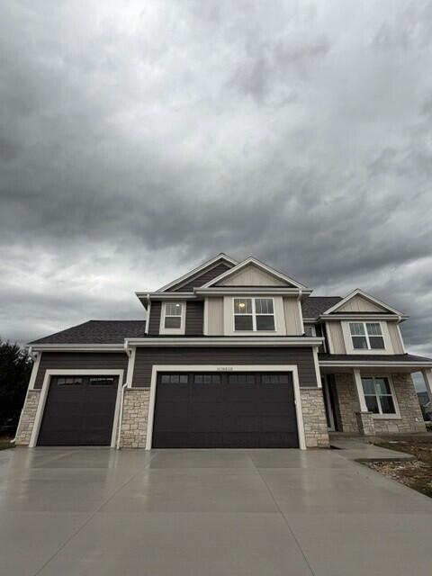 N75 W24728 Lauren Dr, Sussex, WI 53089