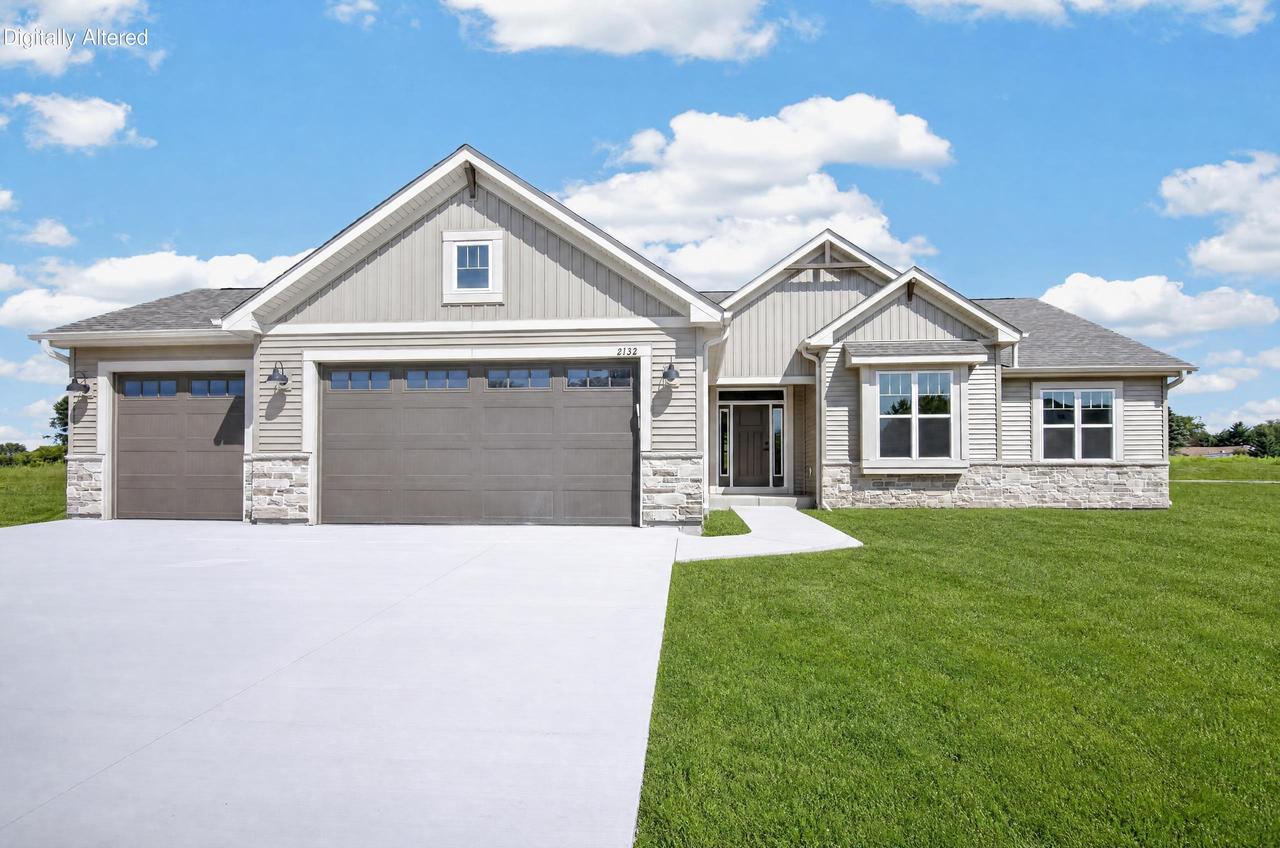 2132 River Glen #Lt5, Burlington, WI 53105