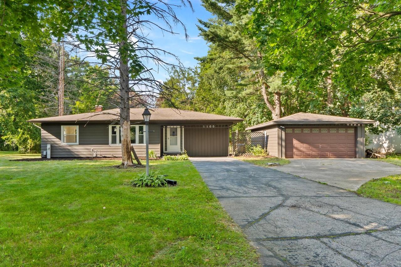 1100 97th St, Pleasant Prairie, WI 53158