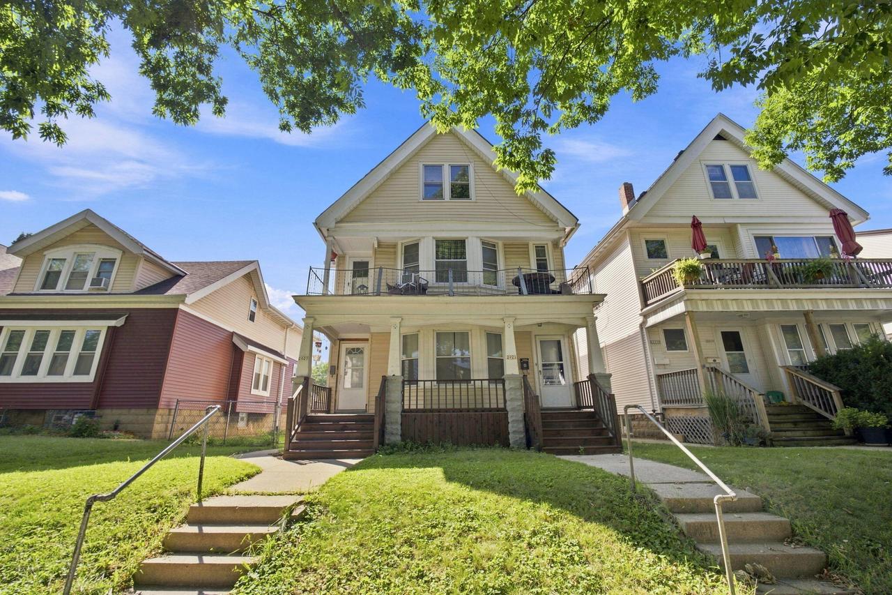 2021 S 32nd St #2023, Milwaukee, WI 53215