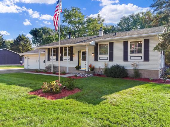 New Homes For Sale This Week That Attend Elkhorn Area Middle School: August 28th to September 3rd