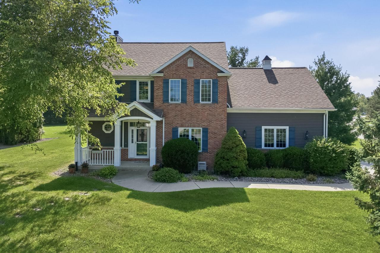 413 Lakewood Dr, Williams Bay, WI 53191