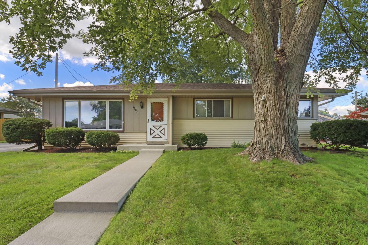 6602 59th Ave, Kenosha, WI 53142