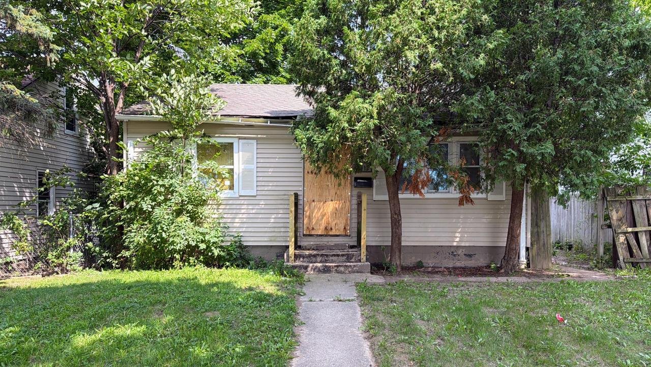 4912 N 22nd St, Milwaukee, WI 53209