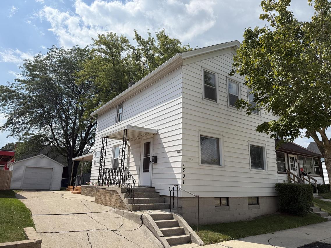 1507 Indiana Ave, Sheboygan, WI 53081