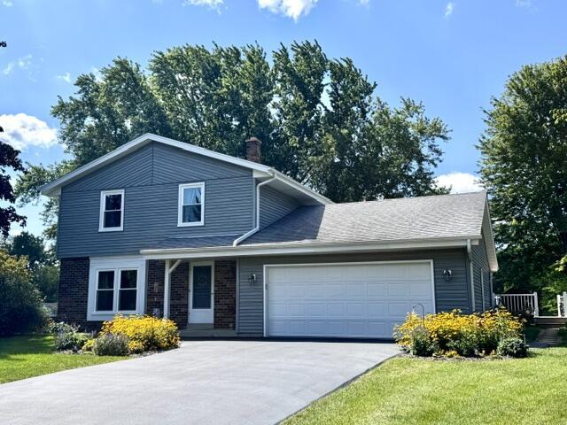 S77W26575 Crestview Ct, Vernon, WI 53189