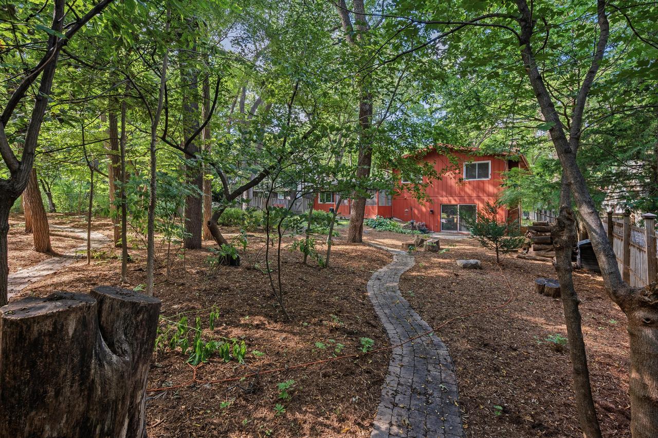 2909 Pelham Rd, Madison, WI 53713