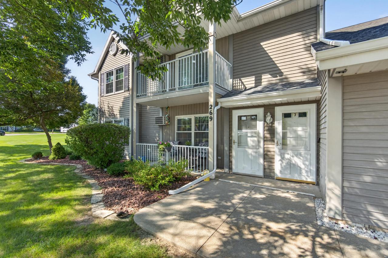 269 Minz Park #1, West Bend, WI 53095