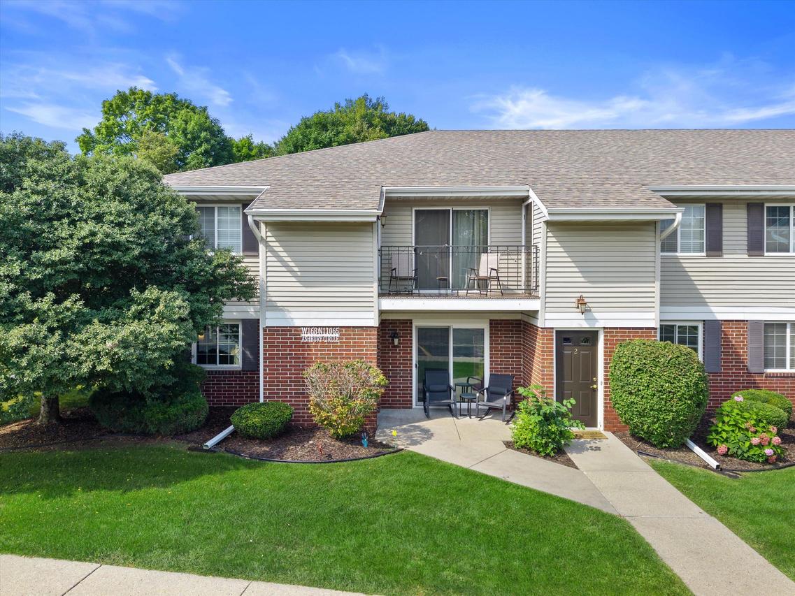W168N11065 Ashbury Cir #1, Germantown, WI 53022
