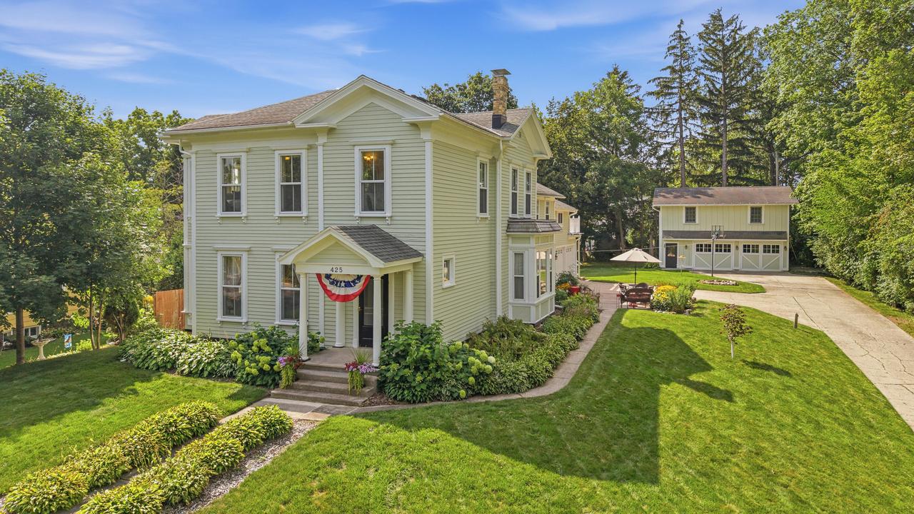 425 Collins St, Plymouth, WI 53073