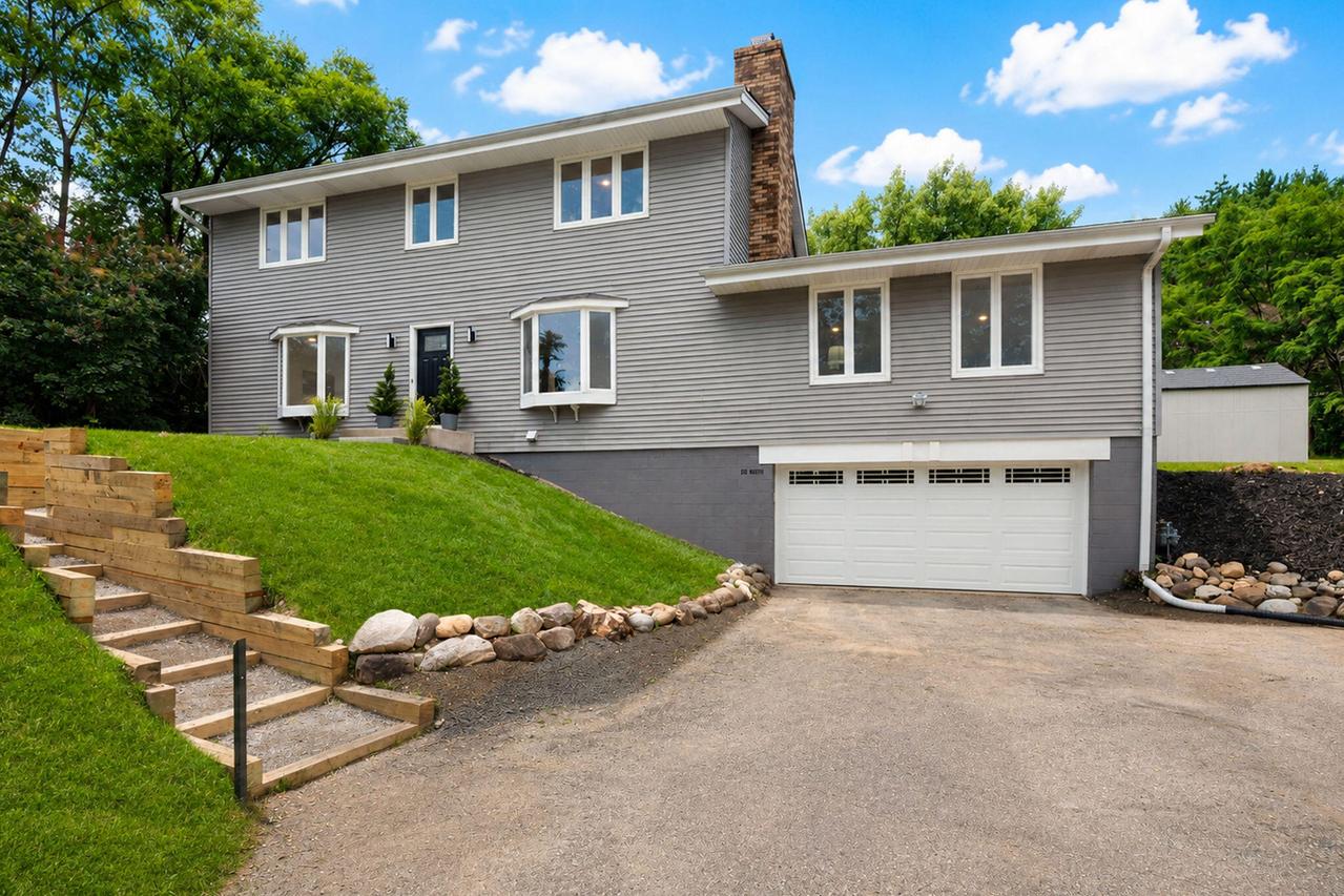 S26W26876 Mac Arthur Rd, Waukesha, WI 53188