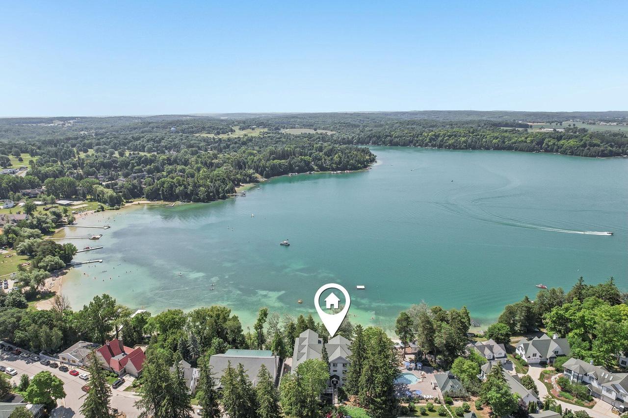 281 Victorian Village #31, Elkhart Lake, WI 53020