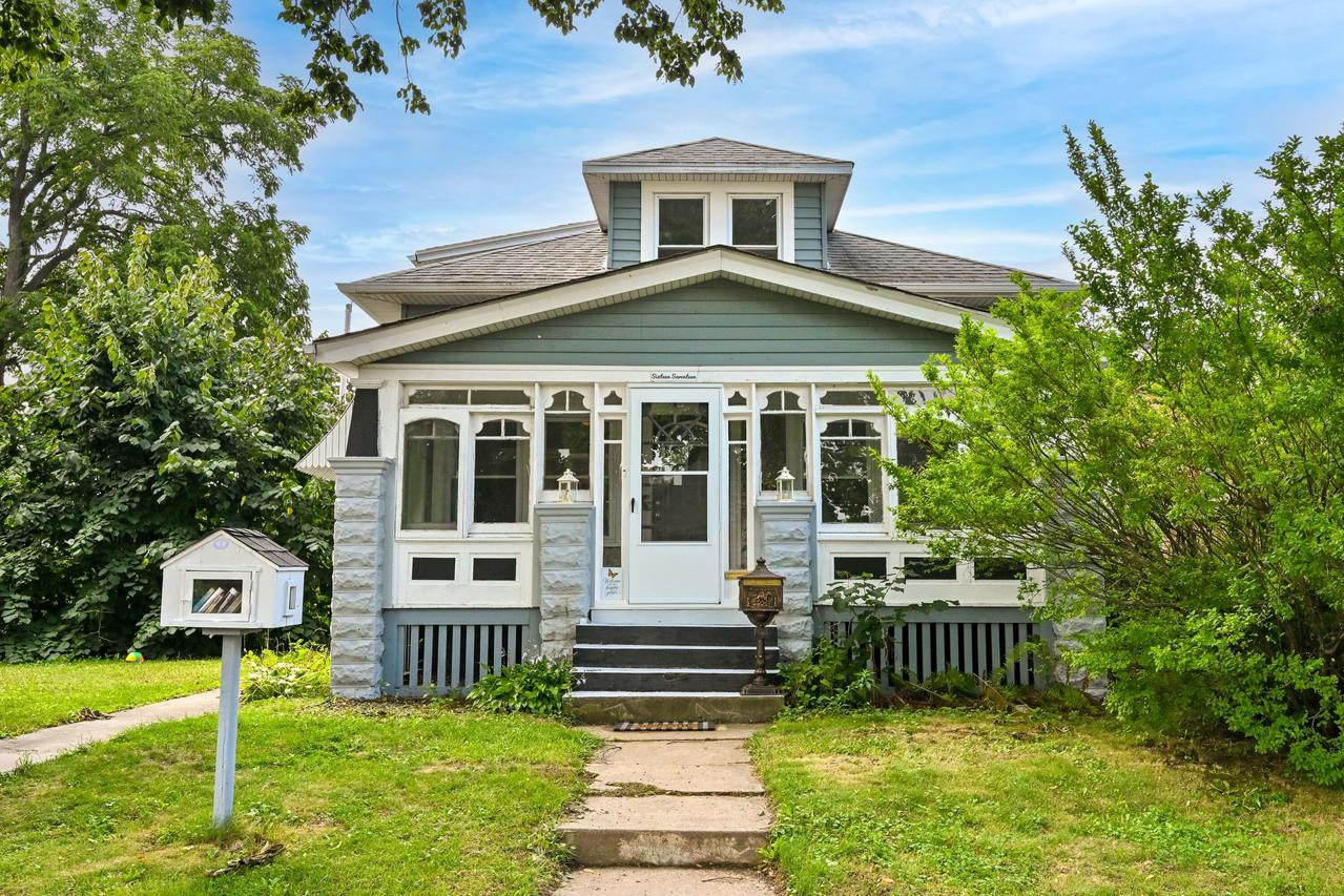 1617 Milwaukee Ave, South Milwaukee, WI 53172