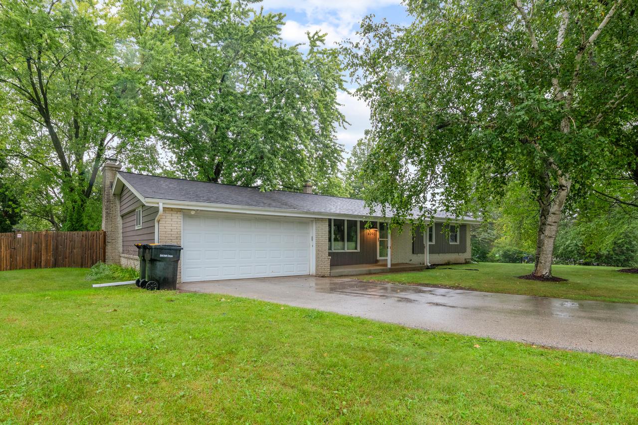 6390 W Wabash Ave, Brown Deer, WI 53223