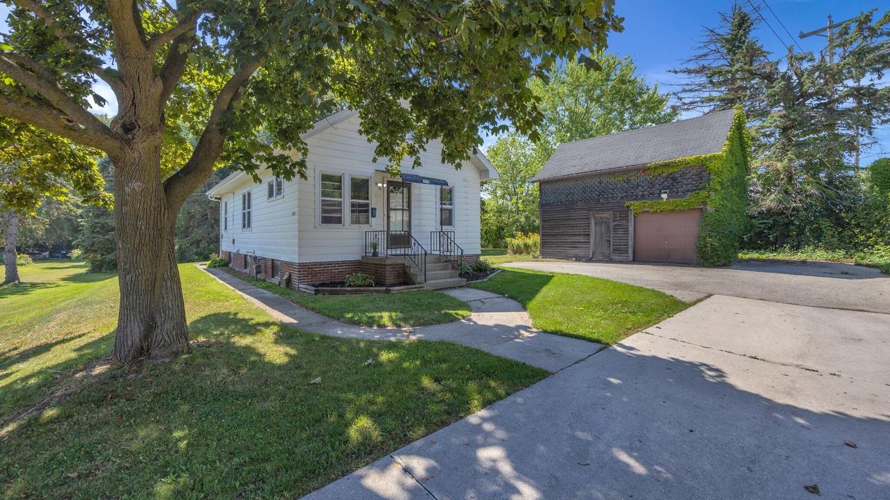 1717 Georgia Ave, Sheboygan, WI 53081