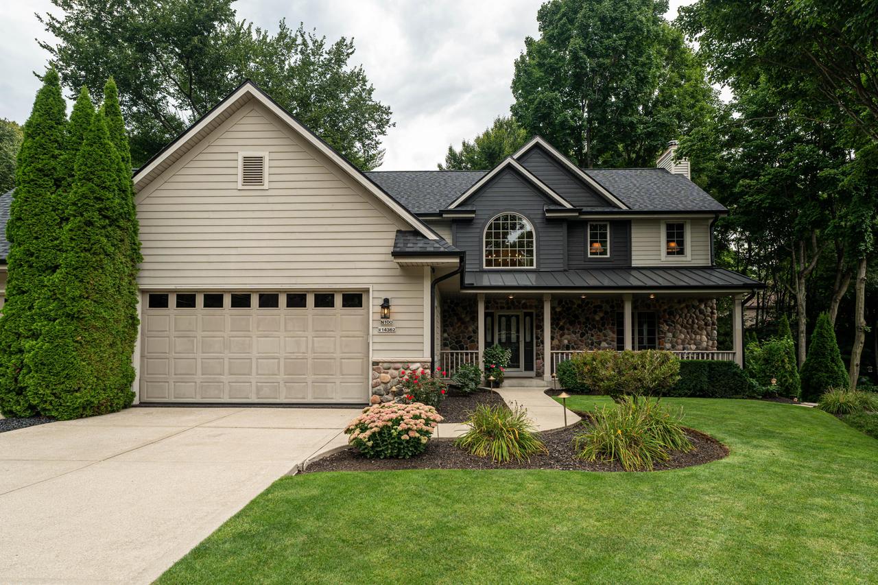 N100W14362 Sunburst Trl, Germantown, WI 53022