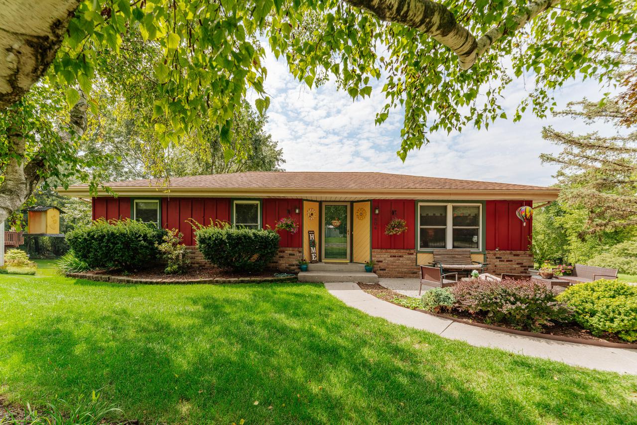 504 Ryan Ave, Rochester, WI 53105