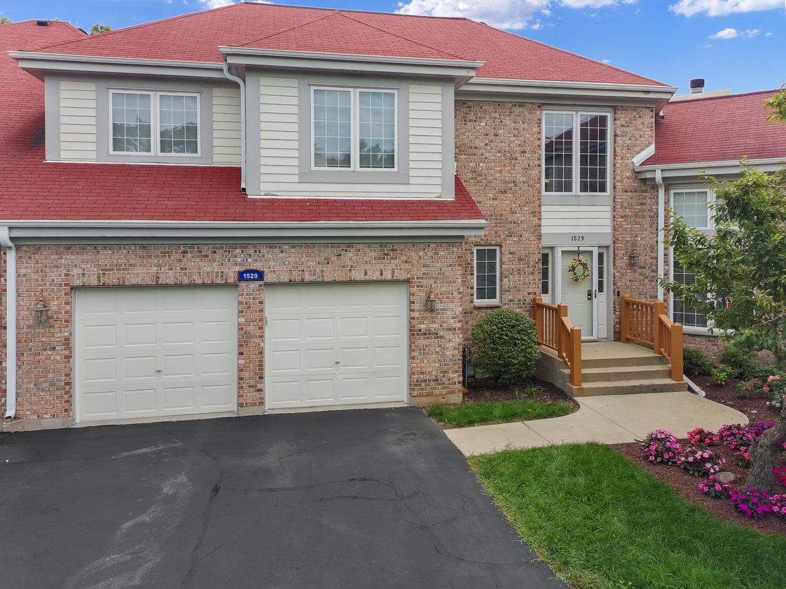 1529 Highland Dr #8-46, Geneva, WI 53147