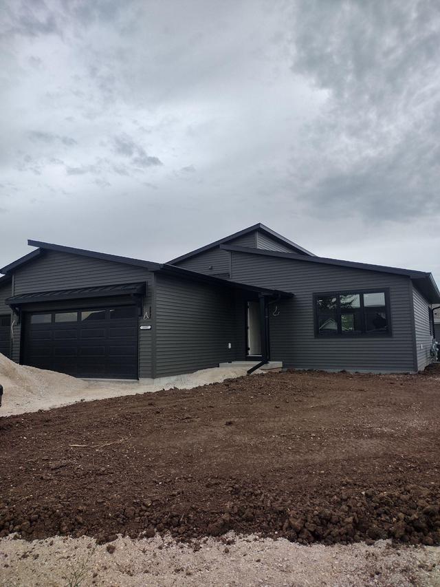 1507 Alpine Cir, North Fond Du Lac, WI 54937