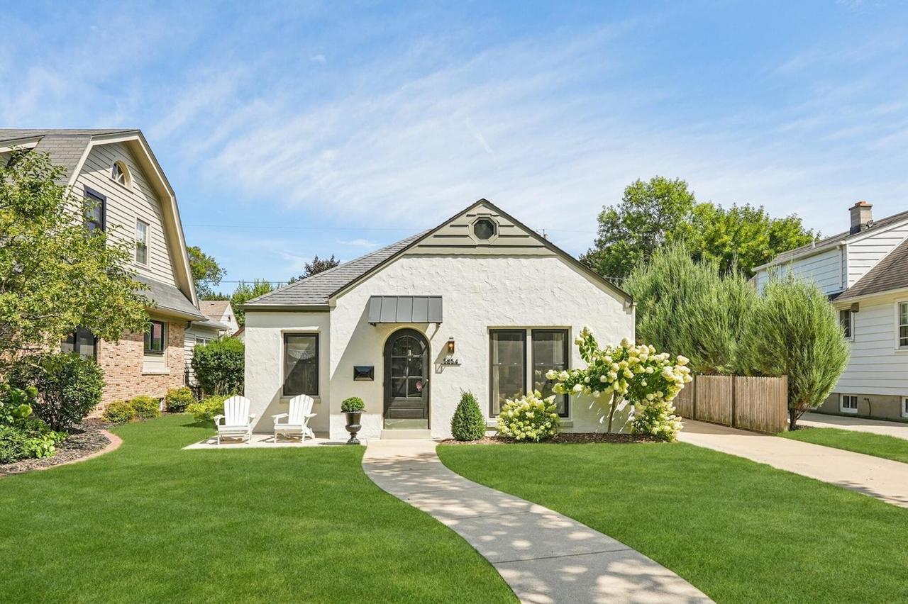 5854 N Bay Ridge, Whitefish Bay, WI 53217