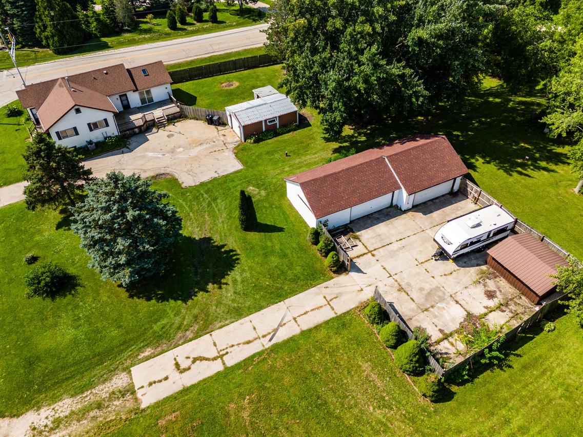 12130 Spring St, Mount Pleasant, WI 53177