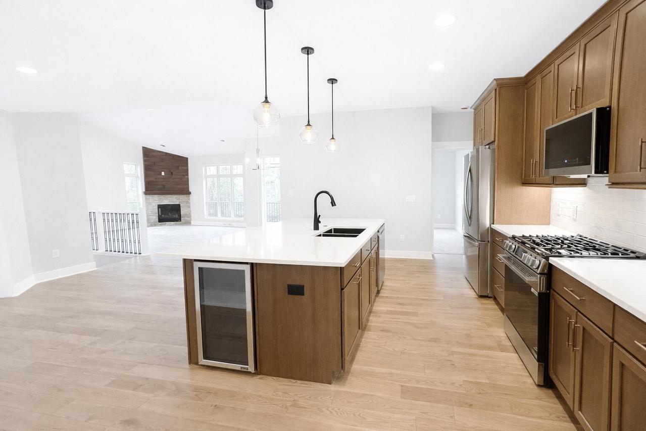 W389N7108 Pennsylvania St, Lac La Belle, WI 53066