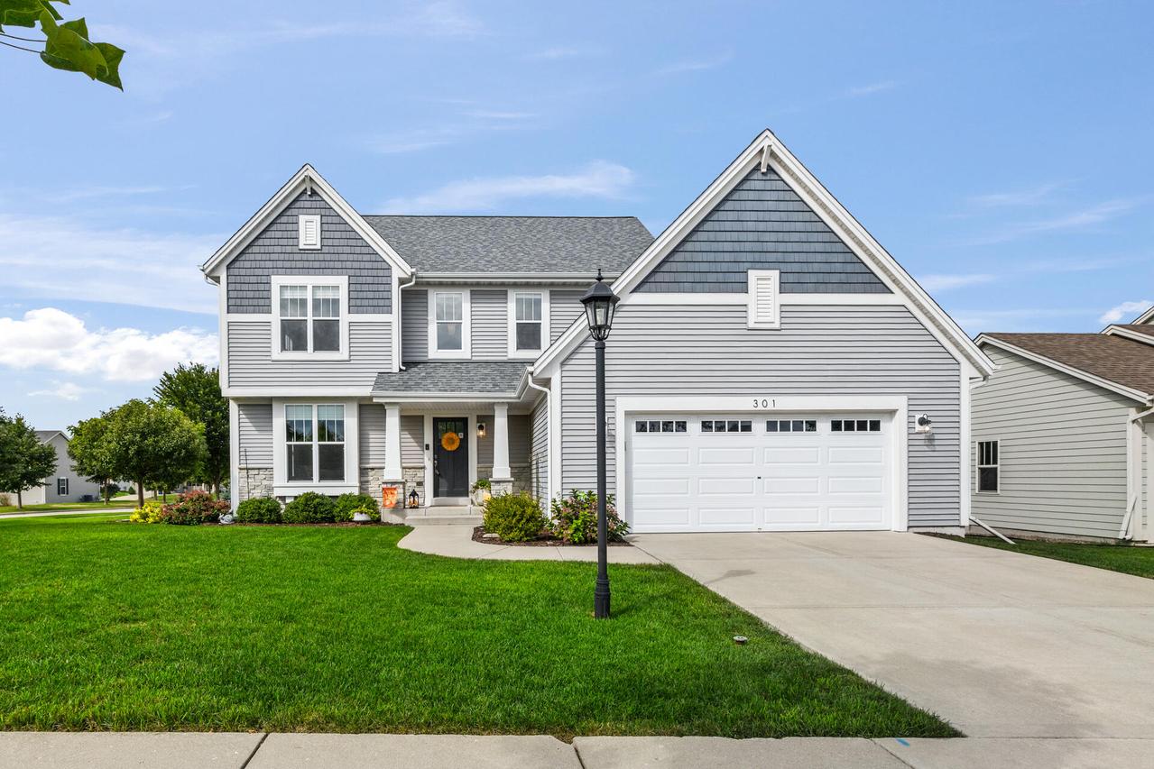 301 Indigo Dr, Port Washington, WI 53074