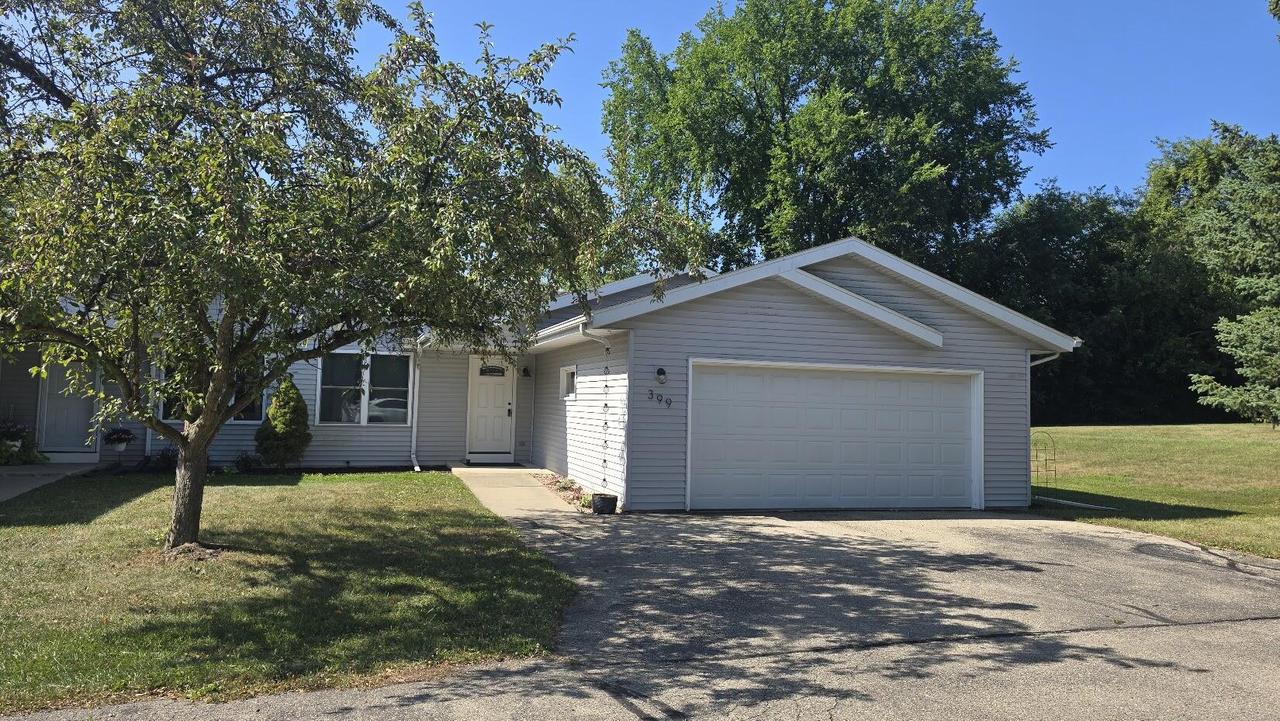 399 W Madison St, Cambridge, WI 53523