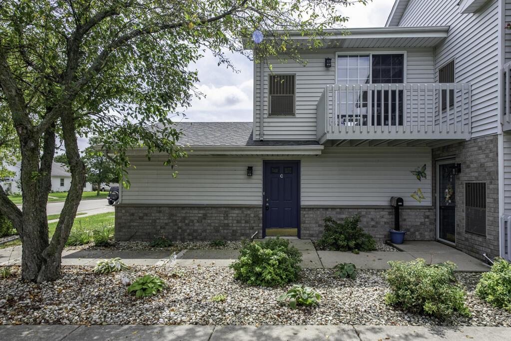 3511 85th St #C, Kenosha, WI 53142