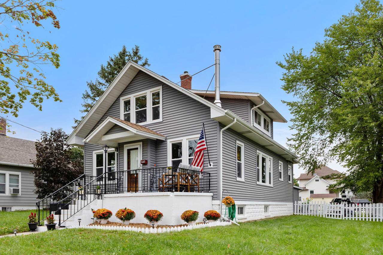 408 Orchard St, Burlington, WI 53105