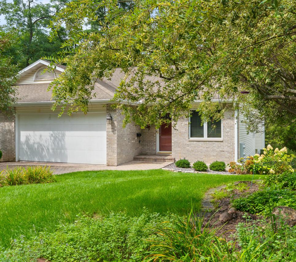 426 Country Club, Lake Geneva, WI 53147