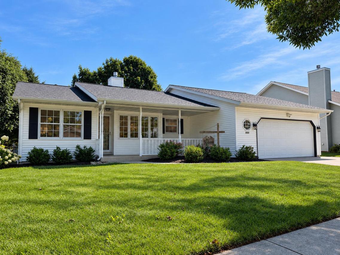 3727 S 10th St, Sheboygan, WI 53081