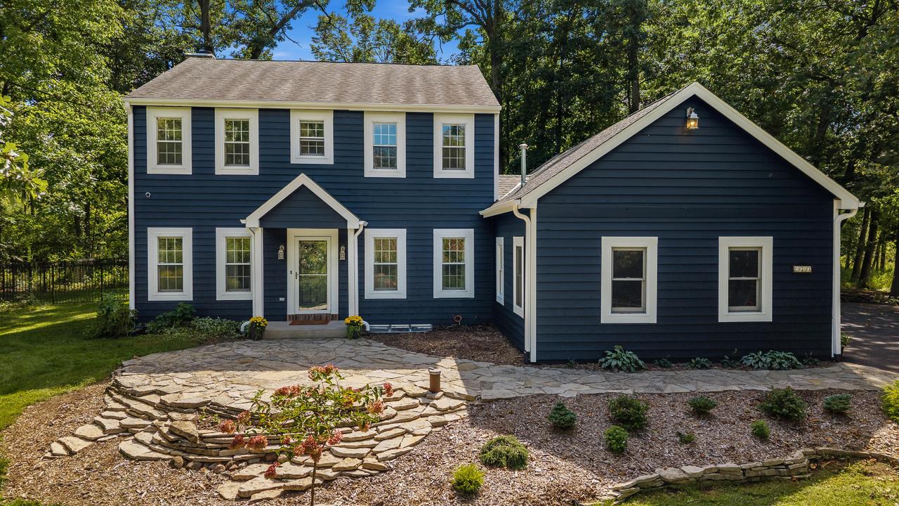 13737 N Lake Shore, Mequon, WI 53097