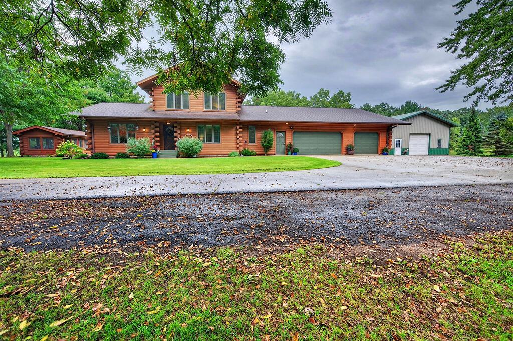 W18984 Sawmill Rd, Caledonia, WI 54630