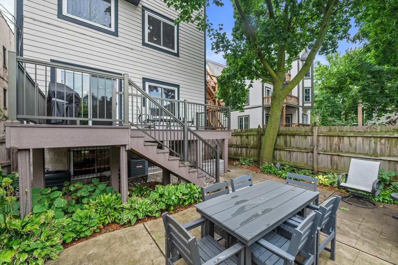 1523 N Marshall St, Milwaukee, WI 53202