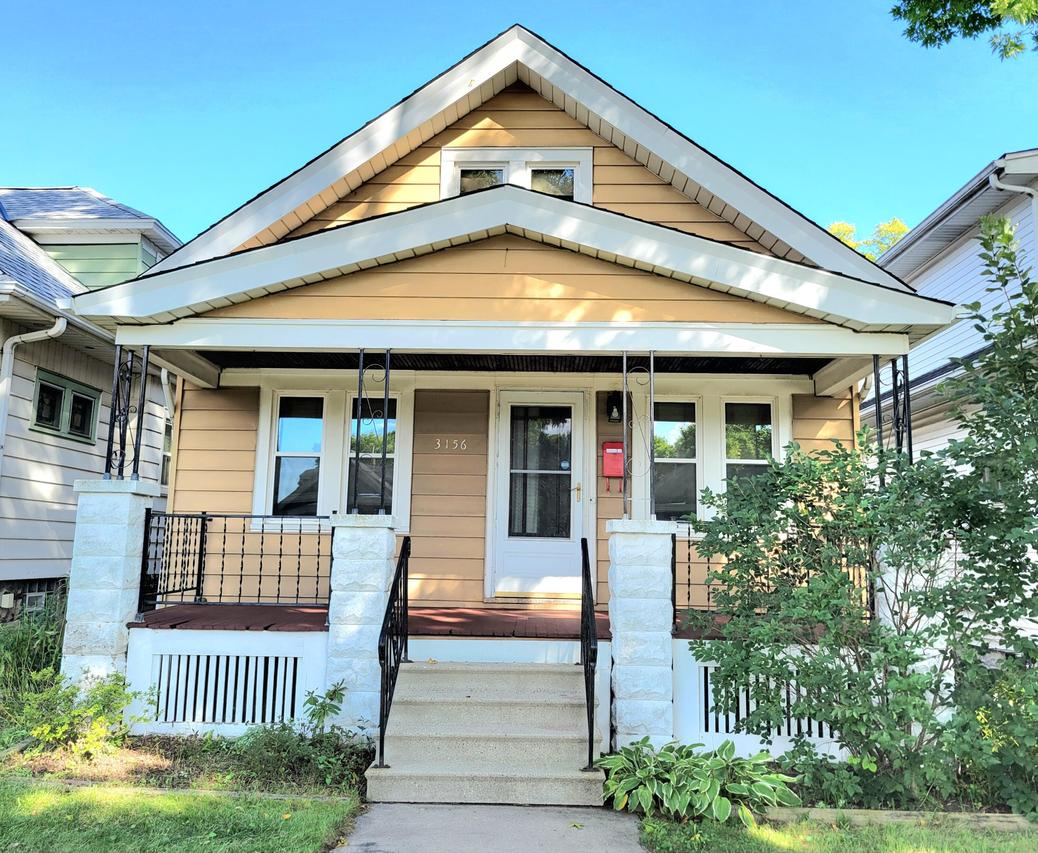 3156 S California St, Milwaukee, WI 53207