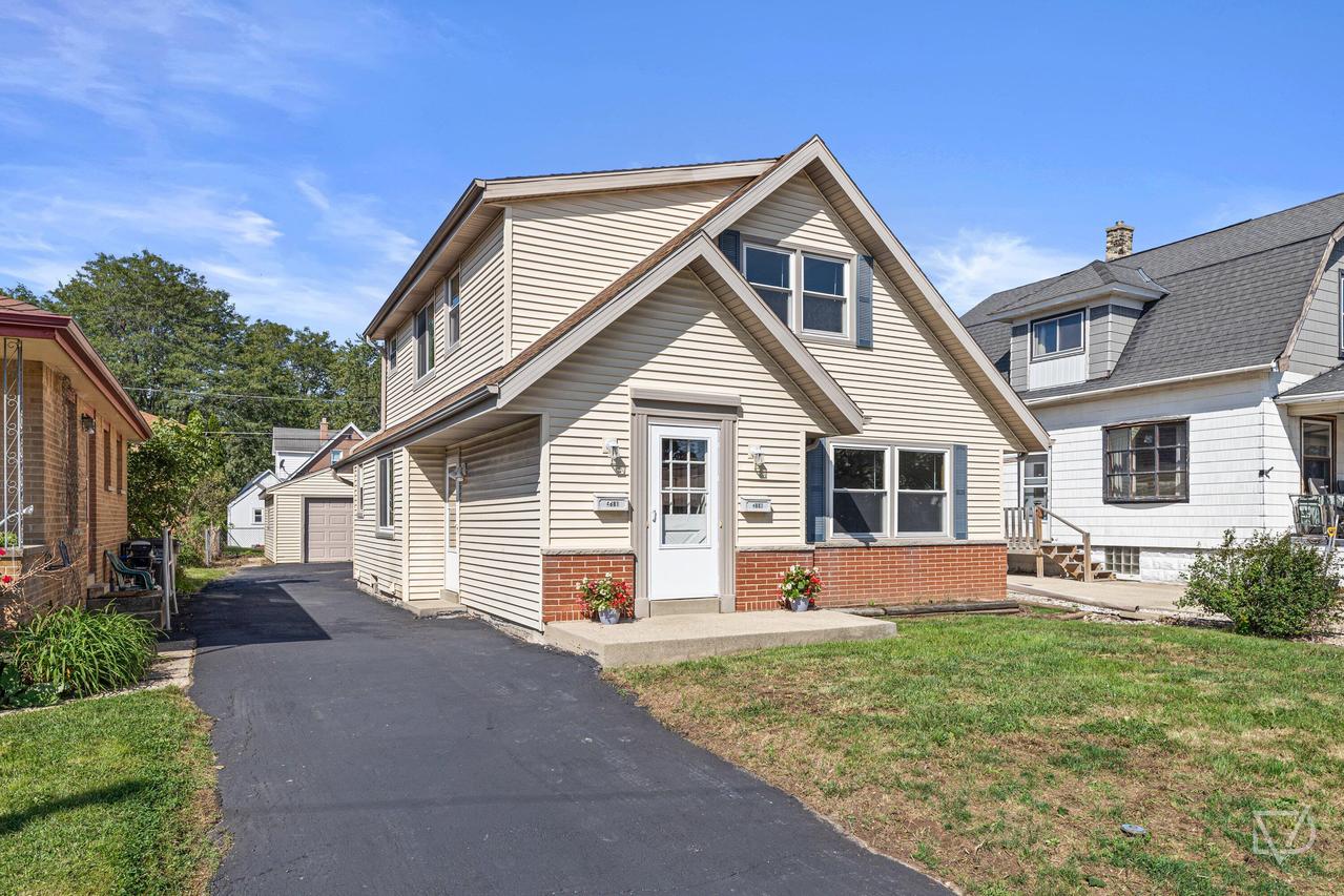 4681 N 125th St #4683, Butler, WI 53007