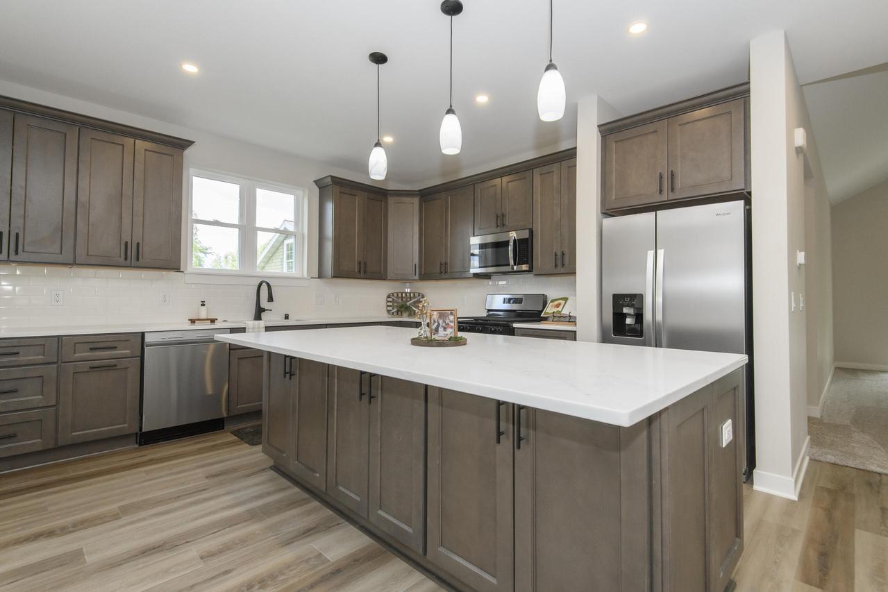 228 Evergreen St, Dousman, WI 53118