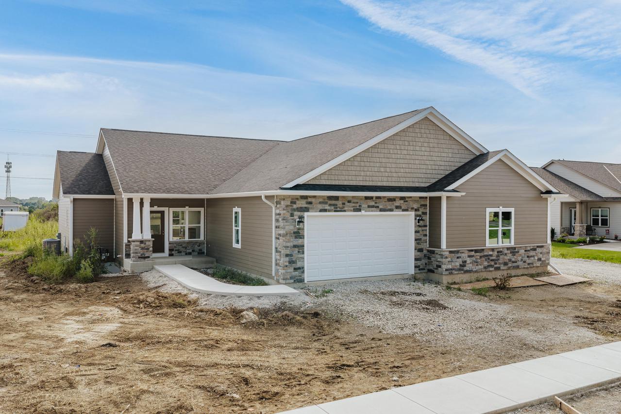 1527 N Stewart Rd, Mount Pleasant, WI 53177