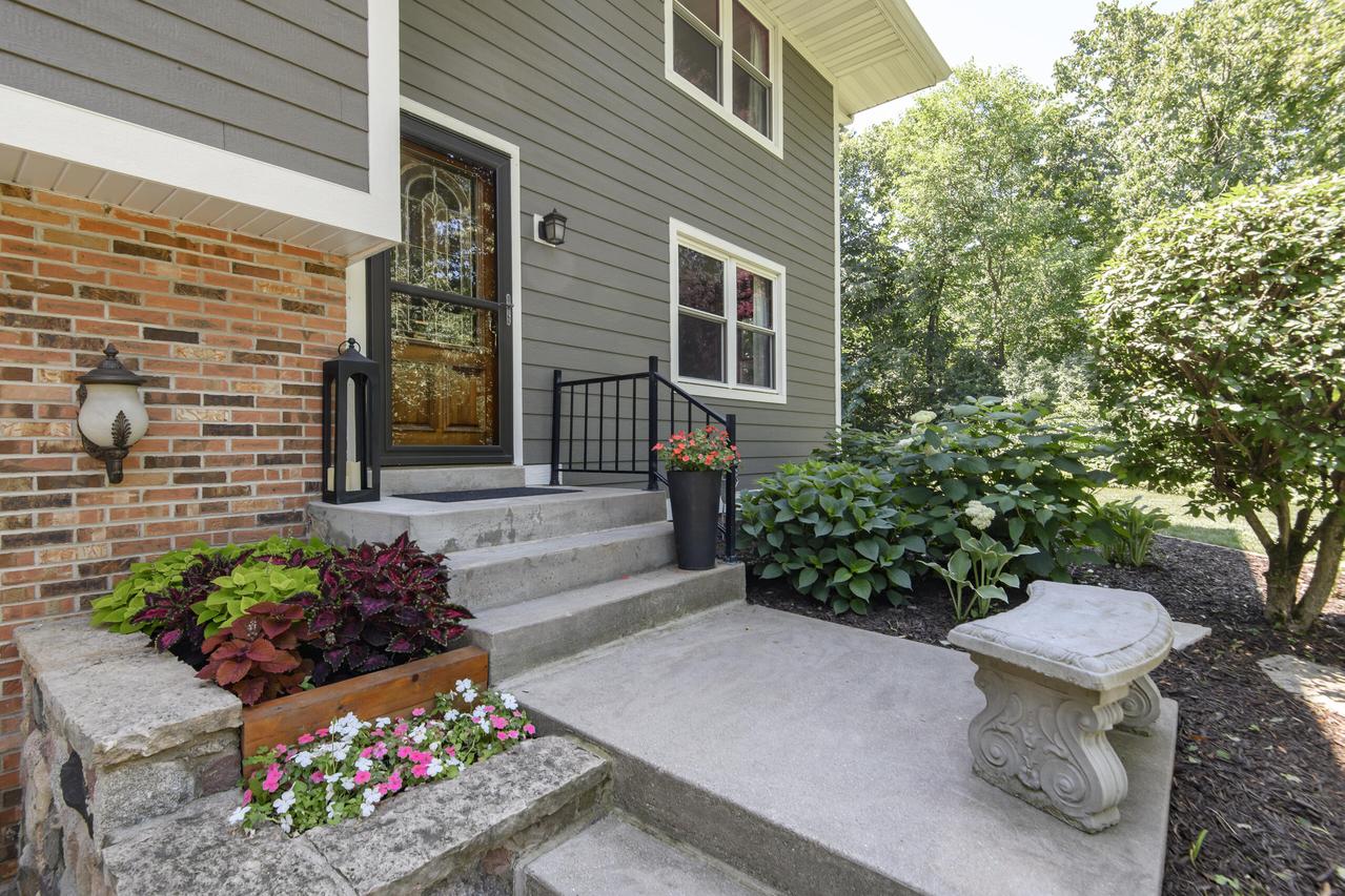 N93W24655 Bark Rd, Lisbon, WI 53017