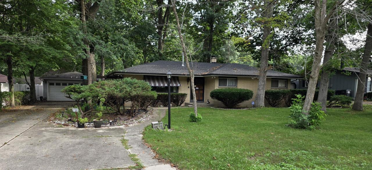 542 11th Pl, Somers, WI 53140